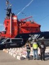 U operaciji "Taurus" Nacionalne policije Španije u saradnji sa američkom agencijom za borbu protiv droge DEA učestvovalo je više od 100 agenata, a sama operacija još traje. 