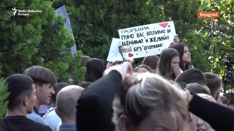 Roditelji, nastavnici i učenici zajedno protiv nasilja nad prosvetarima u Srbiji