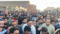 د تحریک انصاف غړو او پلویانو پېښور کې پرلت وهلی دی