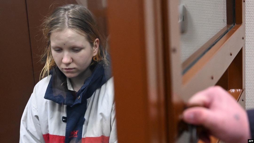 Darya Trepova attends a court hearing at the Basmanny district court in Moscow on April 4.