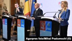 După renunțarea la candidatul comun Cătălin Cîrstoiu, PNL și PSD și-au anunțat proprii candidați: Gabriela Firea (PSD) și Sebastian Burduja (PNL). Fotografia e făcută pe 20 martie, la lansarea candidaturii lui C. Cârstoiu.