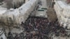 Проросійські сили вивели на вулиці Кишинева людей і вимагали відставку уряду та парламенту. Урядовий квартал Кишинева.. Молдова, 28 лютого 2023 року