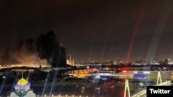 Fotogalerie | Atac armat și incendiu în apropiere de Moscova. Numărul morților crește de la oră la oră