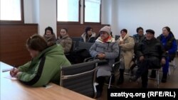 Прибывшие в акимат родственники погибших при Кантаре