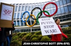 Під час акції з вимогою не допустити спортсменів Росії та Білорусі до участі в Олімпіаді 2024 року в Парижі через війну проти України. Лозанна, Швейцарія, 25 березня 2023 року