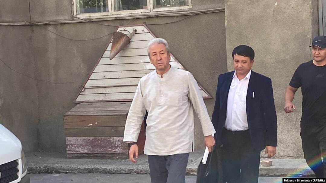 Адахан Мадумаров.