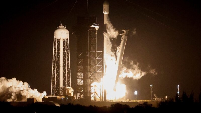 Reuters расказала аб стварэньні SpaceX найбуйнейшай групоўкі спадарожнікаў-шпіёнаў