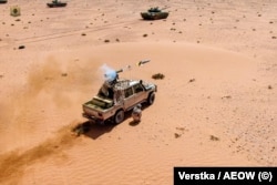 Exercițiu al Armatei Naționale Libiene a lui Khalifa Haftar, 16 martie 2024, fotografie publicată pe pagina oficială a ANL de pe rețeaua X.