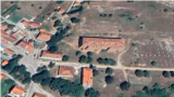 Lokacija kasarne u naselju Avtovac kod Gacka (najveći objekat u središtu fotografije), Google Earth 3. maj, 2024. godine