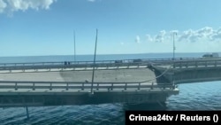 Поврежденный пролет Керченского моста, 17 июля 2023 года