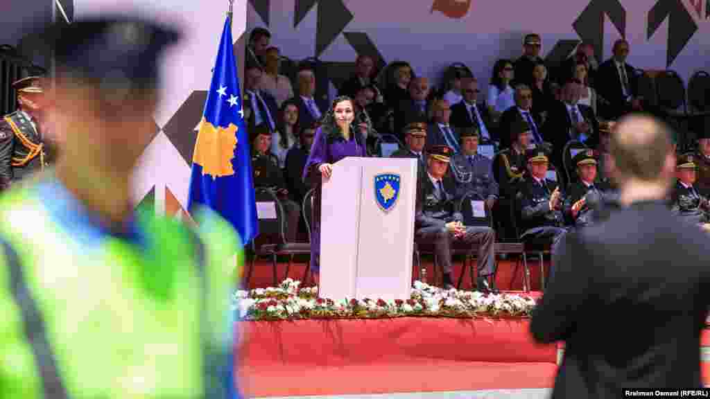 Predsednica Kosova Vjosa Osmani rekla je da su pripadnici KBS-a i kosovske policije &quot;snage mira i odbrane mira&quot;. Osmani je rekla da će oni &quot;danas i zauvek biti u odbrani slobode&quot;.