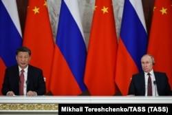 Xi dhe Putin në konferencë për media në Kremlin.