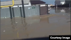 Затопленная улица в Кульсары