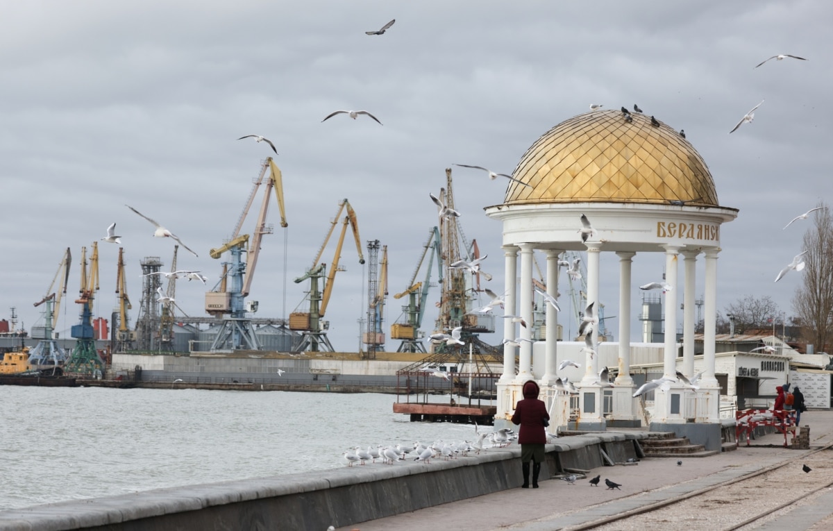 У МЗС засудили рішення РФ внести окуповані Маріуполь і Бердянськ до переліку портів, відкритих для іноземних суден