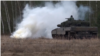 Фінляндія надсилає в Україну ще три протимінні танки Leopard