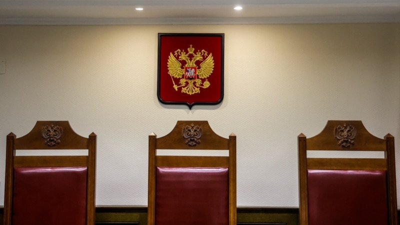 Жителю Североморска и гражданке Украины дали срок 