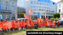 Partidul Socialiștilor a protestat la Bruxelles în ziua în care R. Moldova semna Acordul de Asociere, 27 iunie 2014
