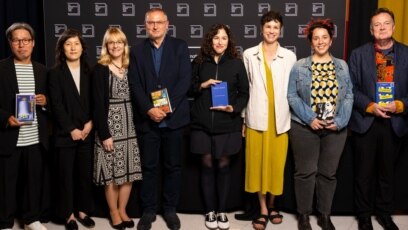 Десетки български и международни писатели творци и актьори поздравиха Георги