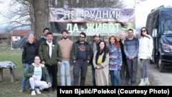 Međunarodni ekološki aktivisti u poseti Gornim Nedeljicama na zapadu Srbije gde kompanija "Rio Tinto" planira otvaranje rudnika litijuma, 18. februar 2024.