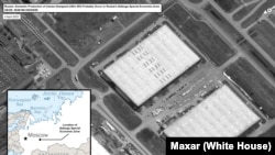 این تصویر ماهواره‌ای، مراحل ساخت کارخانه تولید پهپاد در منطقه ویژه اقتصادی آلابوگا در روسیه را نشان می‌دهد.