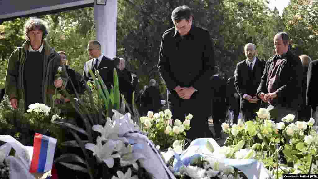 Karácsony Gergely főpolgármester a búcsúztatáson a Fiumei úti sírkertben 2023. október 18-án