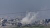 Дим се издига след израелски удар в Ивицата Газа, гледанa от Израел, 31 октомври 2023 г. 