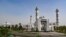 Азия: Курбан Байрам в новой мечети 