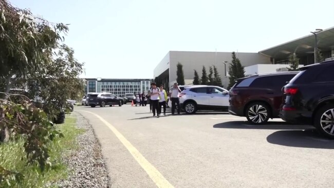Bakıdakı Fransız Liseyi bağlanır: Valideynlər narahatdır