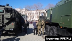Выставка российской военной техники на улице Ленина. Севастополь, 23 февраля 2023 года