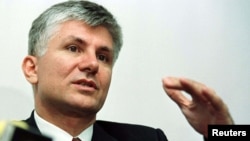 Zoran Đinđić, prvi demokratski izabran premijer Srbije (2001-2003) ubijen je 12. marta 2003. godine