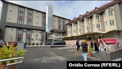 UBB a cumpărat în 2022 un fost hotel de 4 stele, unde au deja loc cursuri ale studenţilor de la Ştiinţe Politice, Administraţie şi Comunicare.