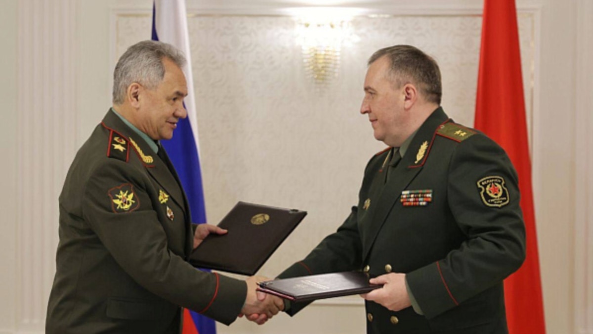 Shoigu in Minsk signed documents on the placement of nuclear weapons