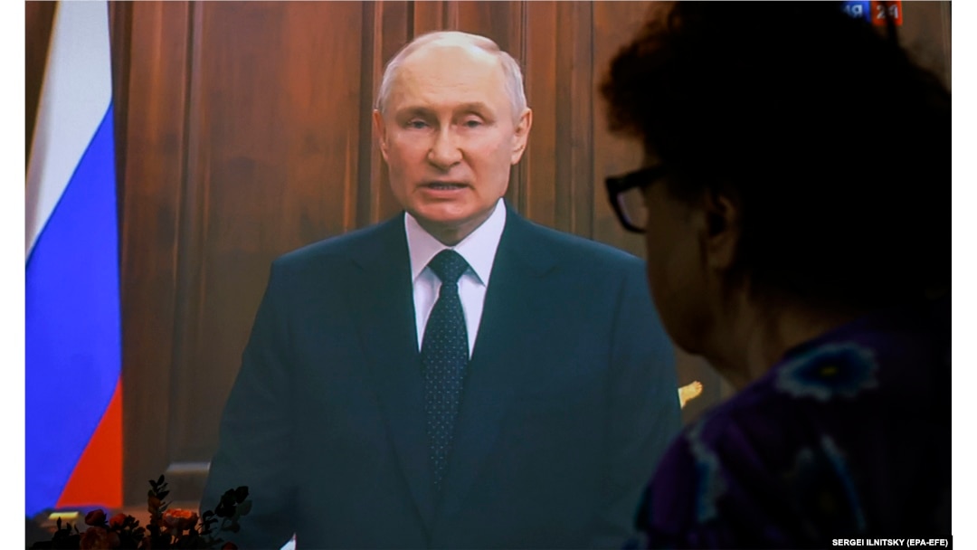 Vladimir Putin s-a adresat poporului rus după ce o grupare paramilitară a ocupat un centru militar al țării și s-a îndreptat spre Moscova, înainte de a renunța subit la marș.