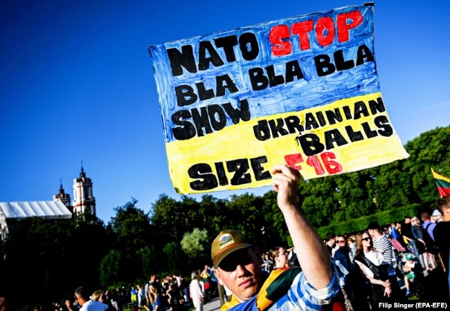 Мітинг на підтримку України під час саміту НАТО у Вільнюсі. Литва, 11 липня 2023 року