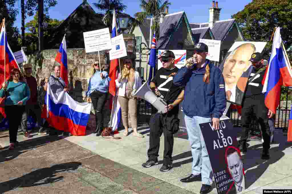 Pro-Kremlin protesters wave Russian flags outside the official residence of Australia&#39;s Prime Minister Anthony Albanese in Sydney on June 24 amid the standoff over the embassy site.&nbsp; Canberra claimed the land-lease cancellation was due to issues of national security. The Kremlin called the move &quot;another step by Anthony Albanese toward a deliberate and systematic destruction of relations with Moscow.&quot;&nbsp;