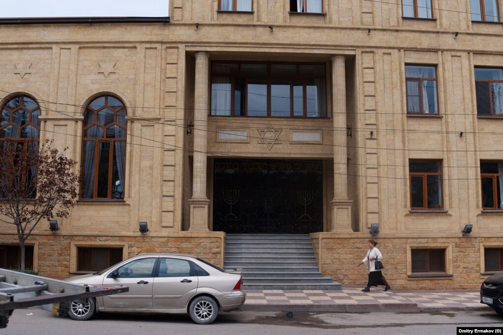 La sinagoga Kele-Numaz di Derbent nel maggio 2023 Prima della rivoluzione bolscevica, secondo quanto riferito, c'erano 11 sinagoghe in città. Oggi rimane solo questa.   