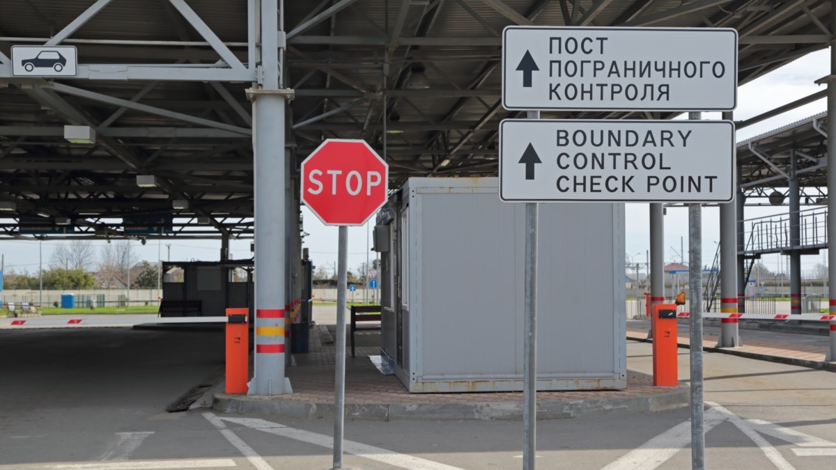 U.S. Citizen Reportedly Found Dead In Russian Immigration Center - Vimarsana News