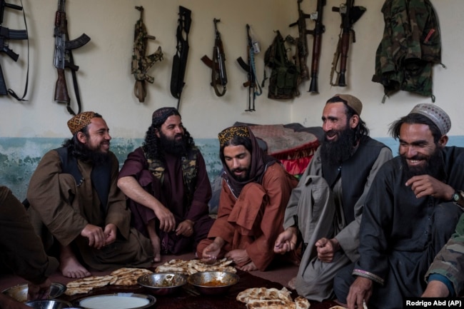 Un distaccamento talebano nella provincia di Wardak.  giugno 2023