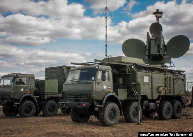 Sistemi rus i luftës elektronike "Krasukha-4S"