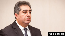 Ադրբեջանի Ժողովրդավարություն և բարեկեցություն» կուսակցության նախագահ, տնտեսագետ Գուբադ Իբադօղլու, արխիվ