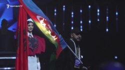 Ծանրամարտի ԵԱ բացման ժամանակ մի տղամարդ այրեց Ադրբեջանի դրոշը. ադրբեջանցի մարզիկները լքեցին առաջնությունը