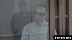 ნიკოლაი ფარაფონოვმა ინტერნეტში დაწერა სამხედრო კომისარიატებისთვის ცეცხლის წაკიდების შემთხვევების შესახებ. 