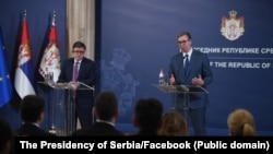 Predsednik Srbije Aleksandar Vučić (desno) i pomoćnik državnog sekretara SAD Džejms O'Brajen, 20. april 2024.