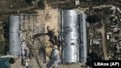 Пошкоджений склад зерна після російської атаки на Одещину, 21 липня 2023 року