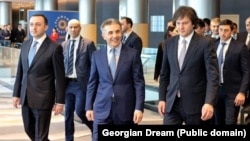 Лидеры правящей партии Ираклий Гарибашвили, Бидзина Иванишвили и Ираклий Кобахидзе