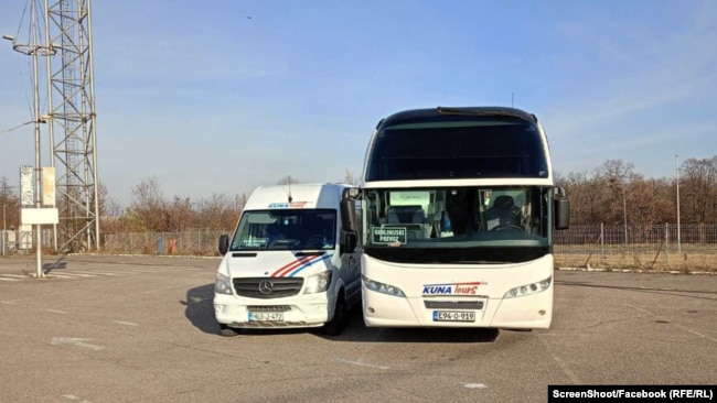 Autobus firme "Kuna tours" iz Foče u Beogradu tokom izbornog dana