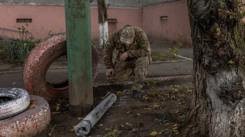 Zelenskiy Defends Pace Of Counteroffensive As Air Defense Activated In Central Ukrainian Region