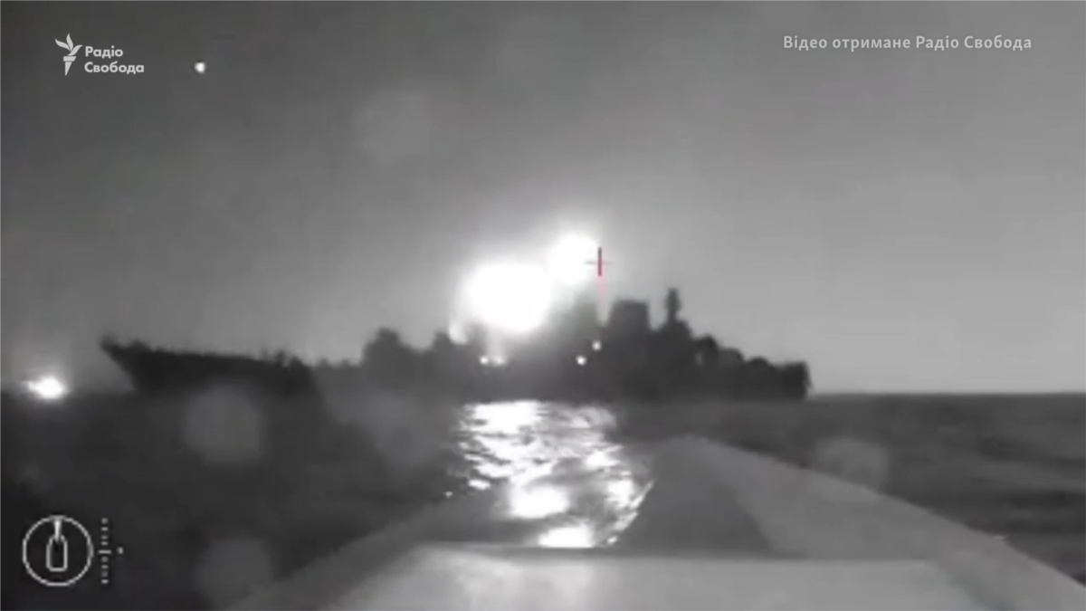 СБУ повідомляє про пошкодження російського десантного корабля в Новоросійську