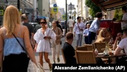 საილუსტრაციო ფოტო. ხალხი მოსკოვის ქუჩებში