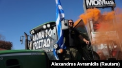 Земјоделци на протест во Грција (фотоархива).